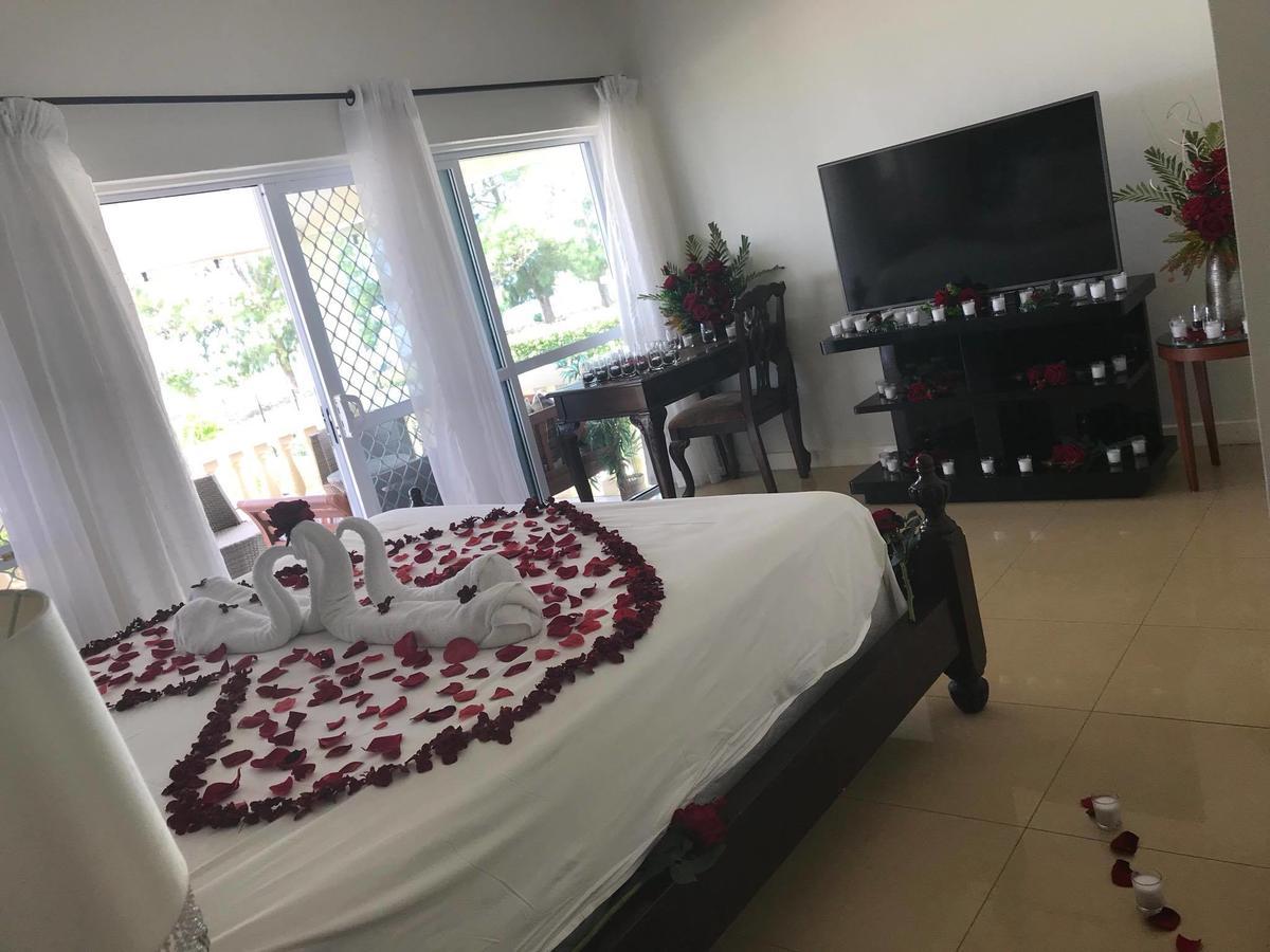 Villa Ishadora Nuku'alofa Exteriör bild