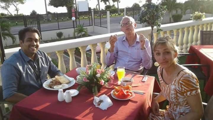 Villa Ishadora Nuku'alofa Exteriör bild